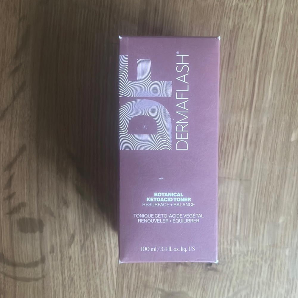 DERMAFLASH Botanical Ketoacid Toner